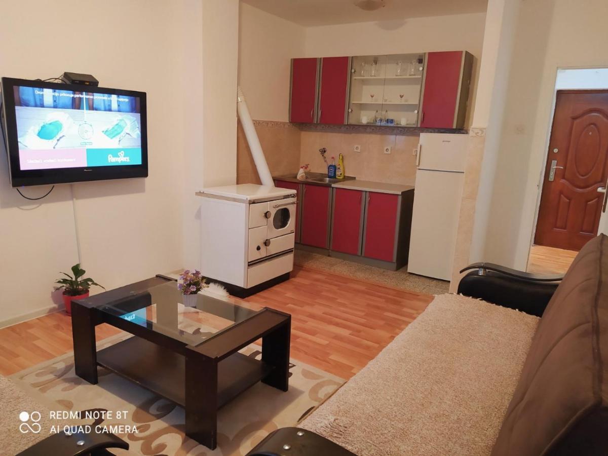 Apartman Беране Екстер'єр фото