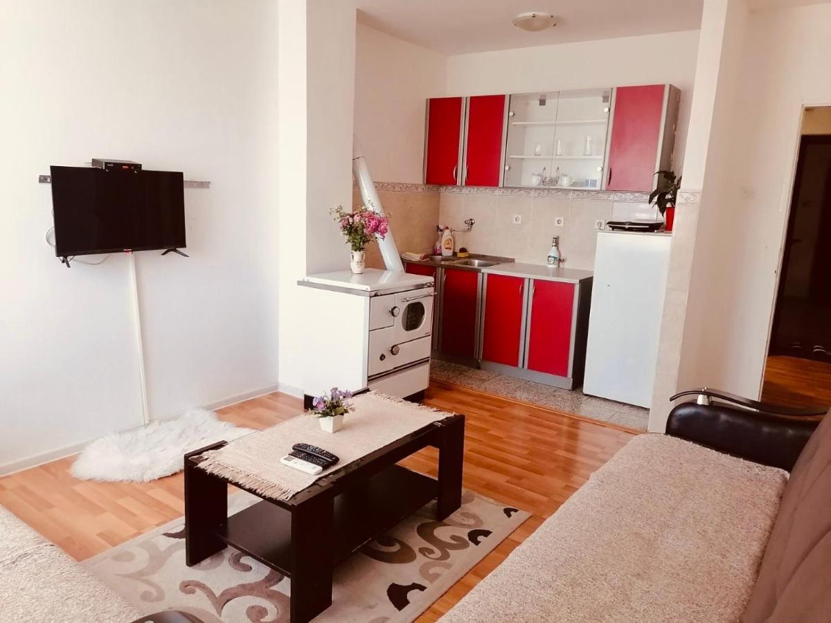 Apartman Беране Екстер'єр фото